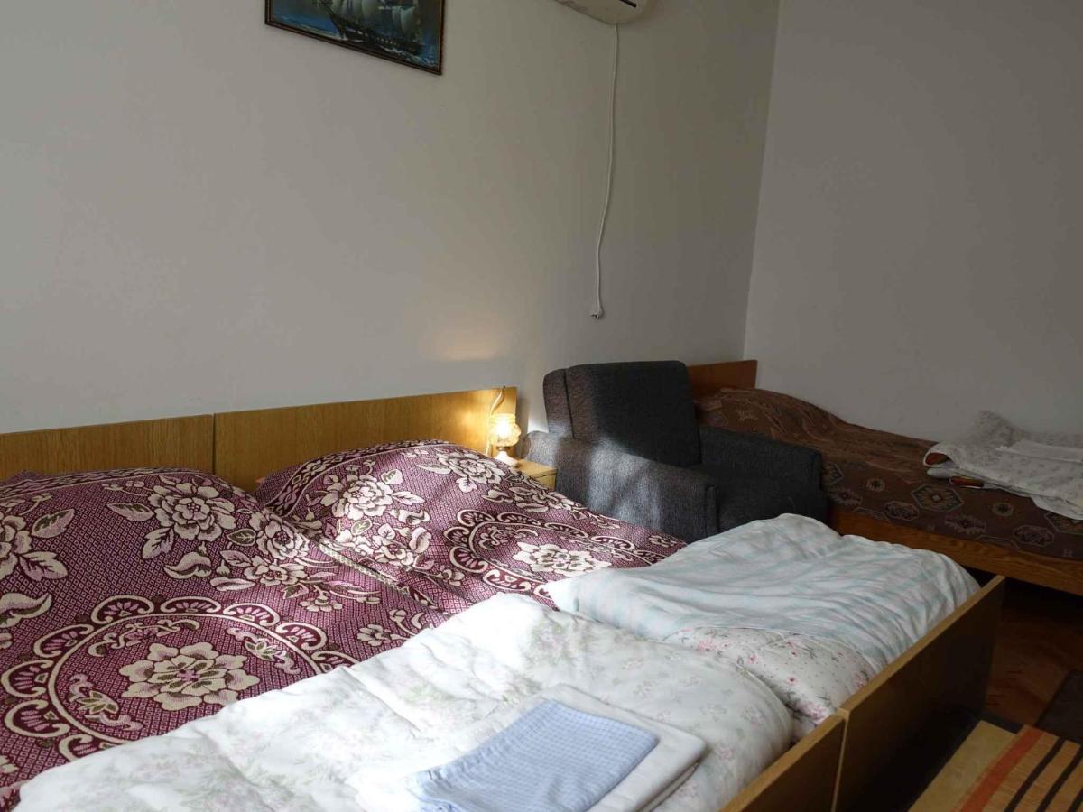 Apartment In Omisalj - Insel Krk 39736 外观 照片